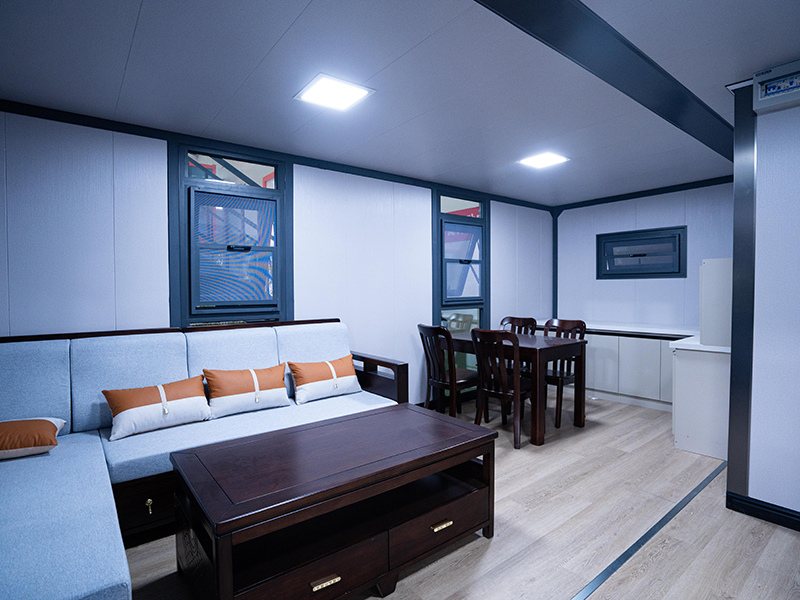 Two-level Flat-roof Double-side Expandable Modular Home(Image4) Two-level Flat-roof Double-side Expandable Modular Home(Image4)