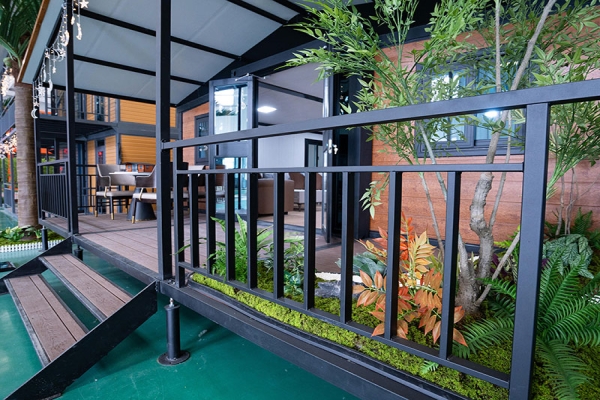 20ft Expandable House With Dual-wing Extension